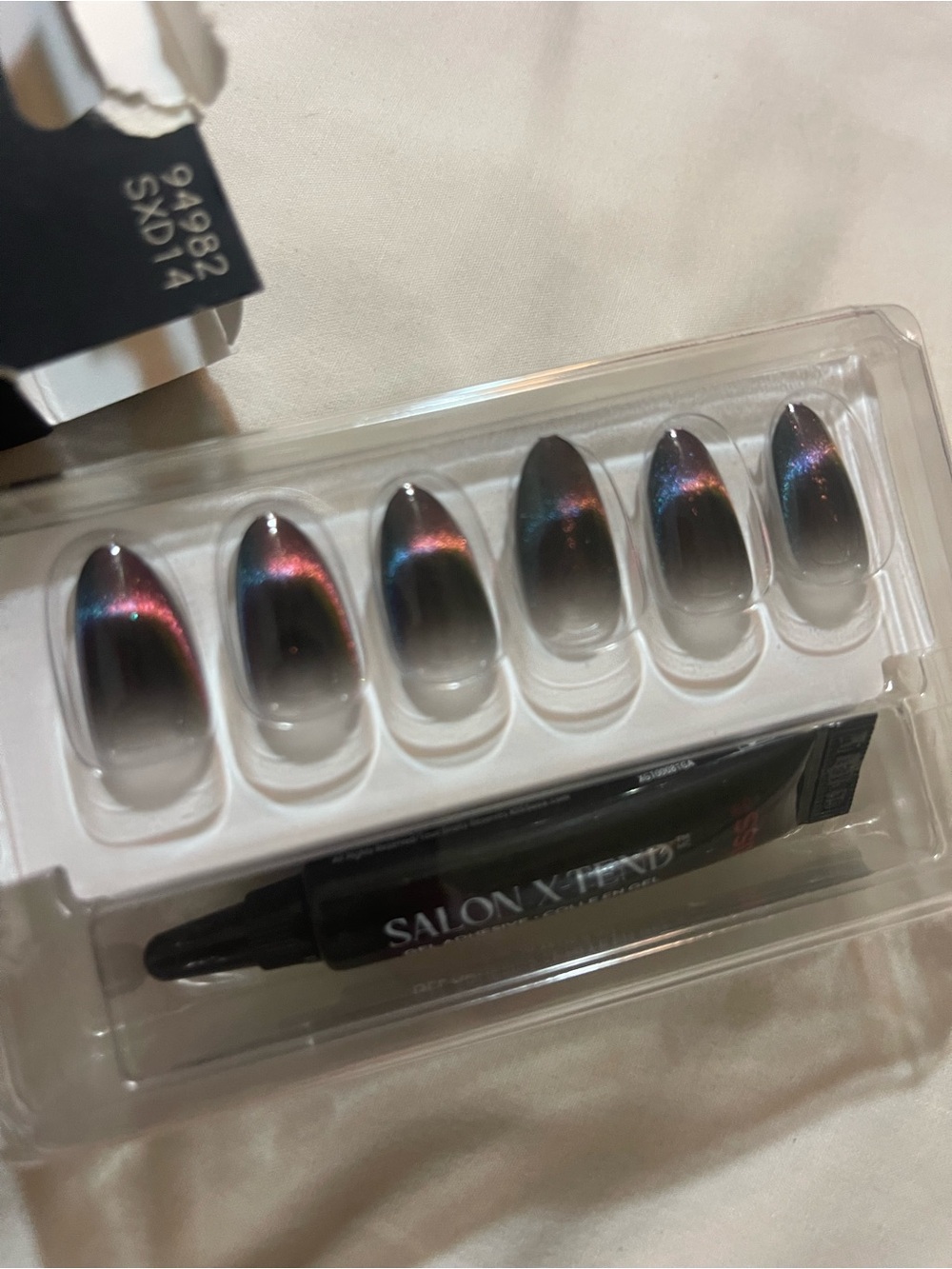 Kiss Ombre Black Press-On Nails with Iridescent Red-Blue Sheen